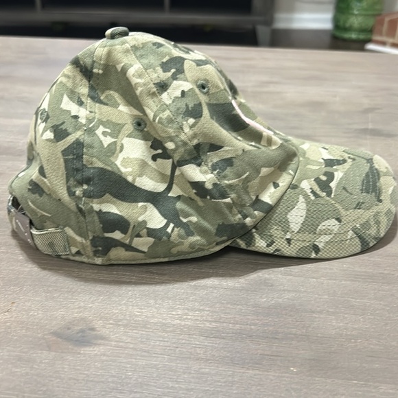Puma Camouflage Hat Pink Puma Logo. Women’s. - Picture 3 of 6